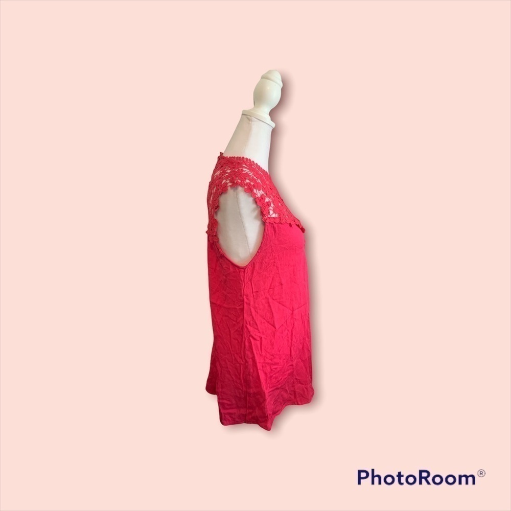 Davi & Dani Pink Macrame Lace Crepe Blouse NWT S - Picture 3 of 7